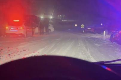 Mazıdağı-Derik yolu ulaşıma kapandı, buzlanma kazaya neden oldu