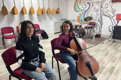 Menteşe’de gençler sanatla buluşuyor