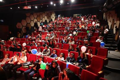 Merkezefendi’de 2 gün boyunca süren karne şenliği çocukların neşesiyle tamamlandı