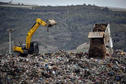 Mersin Büyükşehir, atıktan 117 bin megavat elektrik enerjisi üretti