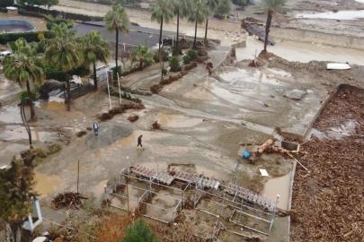 Mersin’de yıkılan köprü ve su basan sitelerin son durumu dronla görüntülendi