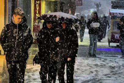 Meteorolojiden Erzincan için kar, buzlanma ve çığ uyarısı