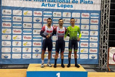 Milli bisikletçiler Portekiz’de kürsüyü paylaştı