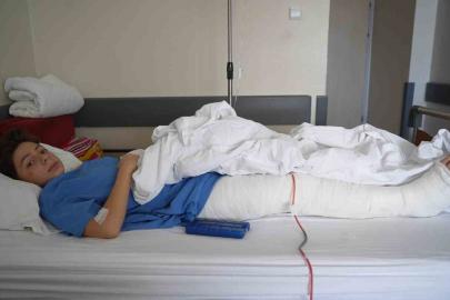 Minik Aytuna’nın kayak keyfi kabusa döndü: Pistte çarpıp kaçtılar, kalçası kırıldı