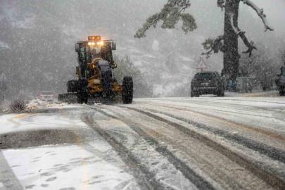 Muğla’nın yüksek kesimlerinde kar yağışı etkili olmaya başladı