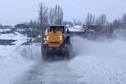 Muş’ta 264 köy yolu ulaşıma açıldı