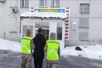 Muş’ta hırsızlık suçundan aranan şahıs yakalandı