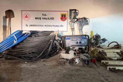 Muş’ta kaçak kazı operasyonu: 2 gözaltı