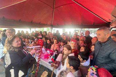 Öğrenciler ’ailenin önemine’ oyuncaklarla dikkat çekti