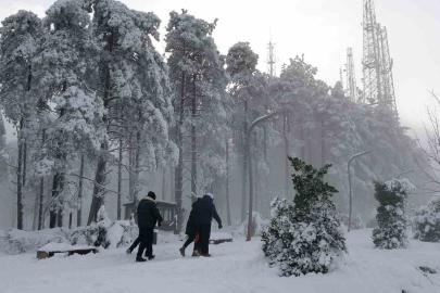 Ordu’nun ‘seyir terası’ Boztepe’de kar güzelliği