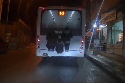 Otobüsün arkasında ölümle dans