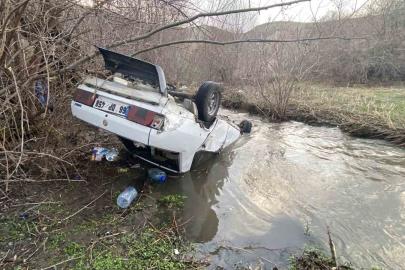 Otomobil dere yatağına uçtu, sürücü yaralandı