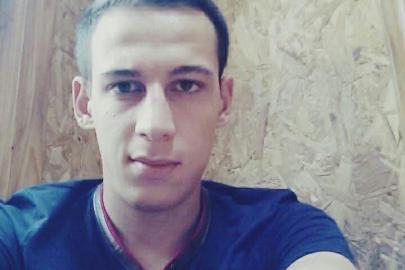 Otomobil tıra arkadan çarptı: 2 ölü, 1 yaralı