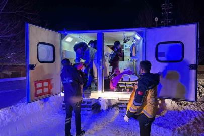 Patnos’ta kar engeline rağmen 40 günlük bebek kurtarıldı