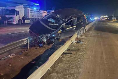 Payas’ta refüje çıkan otomobilin sürücüsü yaralandı