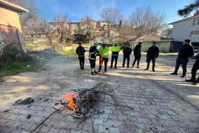 Pınarhisar’da emniyet personeline uygulamalı yangına müdahale eğitimi