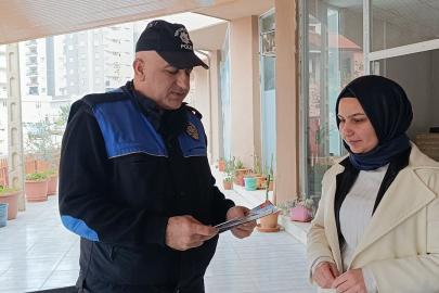 Polis ekiplerinden siber suçlar ve şiddete karşı bilgilendirme