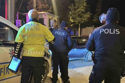 Polisin alkollü sürücüyle imtihanı: "Ahmet’cim bana senin ’şuradan git’ demen canımı sıktı"