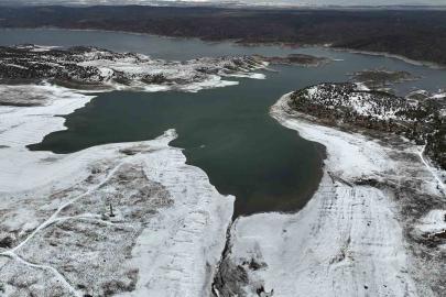 Porsuk Barajı’nda geriye çekilen su tedirgin etti