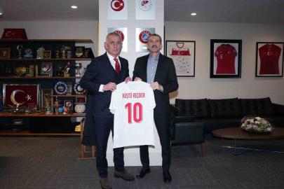 Rüştü Reçber, TFF Başkanı Hacıosmanoğlu ile görüştü
