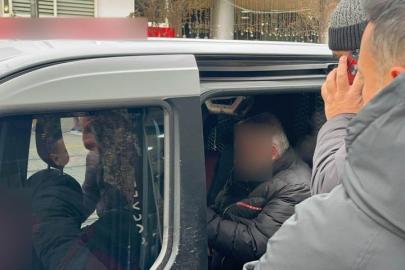 Sahte bilezikleri gerçek altınla takas etmek isteyen şüpheliye ev hapsi cezası verildi