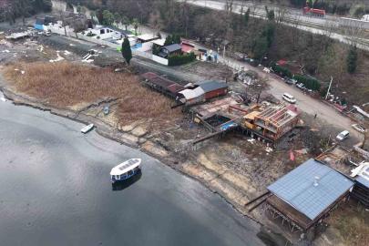 Sapanca Gölü’ndeki kaçak yapılar için ekipler sahaya iniyor