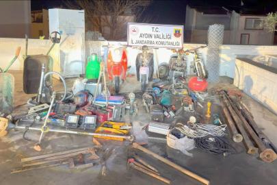 Seli fırsat bildi, 4 evi soydu, jandarmadan kaçamadı