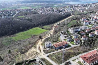 Serdivan ve Beşköprü birbirine bağlanıyor: Makineler sahaya indi