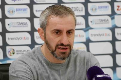 Serkan Özbalta: "Önümüzde 15 hafta var ve çok sayıda final maçı oynayacağız"