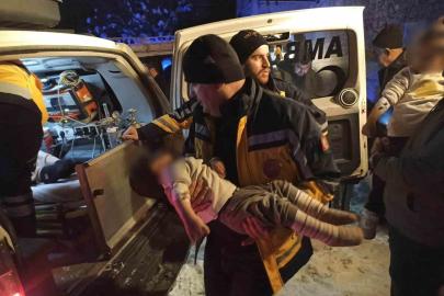 Siirt’te kapanan yollar açıldı, hastalar hastaneye ulaştırıldı