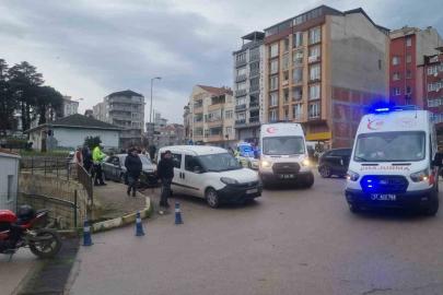 Sinop’ta otomobil ile motosiklet çarpıştı: 1 yaralı