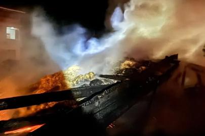 Sinop’ta samanlık yangını