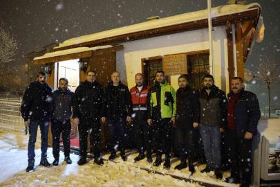 Sivas Belediyesi, 65 mahalleye eş zamanlı müdahale etti