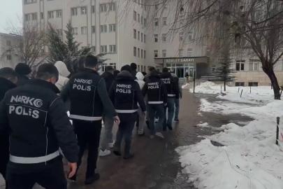 Sivas’ta zehir tacirlerine operasyon: 7 kişi tutuklandı