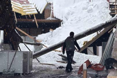 Son yılların en yoğun kar yağışı, hayatı olumsuz etkiledi