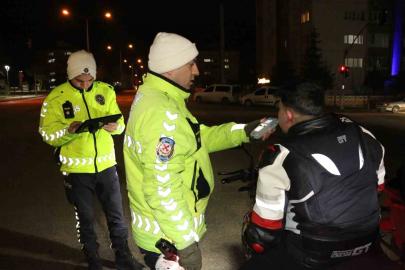Sultandere’de asayiş ve trafik denetimi yapıldı