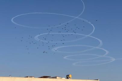 Suriye sınırı semalarında ilginç görüntü