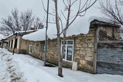 Tarihi Harputta dondurucu soğuklar etkisini sürdürüyor