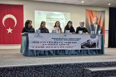 Tarık Buğra ve Cengiz Aytmatov panelleri gerçekleştirildi