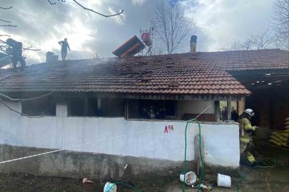 Tek yaşayan adamın evi küle döndü