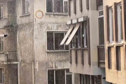 Tekirdağ’da doluyla karışık yağış