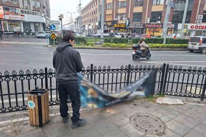 Tekirdağ’da zabıta ekiplerinden izinsiz afiş reklamlara denetim