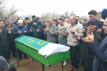 Tırın biçerek hayattan kopardığı sürücü son yolculuğuna uğurlandı