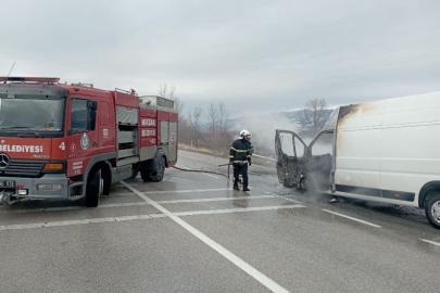 Tokat’ta alev alan panelvan kullanılamaz hale geldi