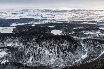 Tokat’taki Kurt Gölü’nün kış manzarası mest etti
