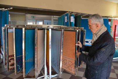 Tokyo Camii’nin halıları 26 yıl sonra yeniden Demirci’de dokundu