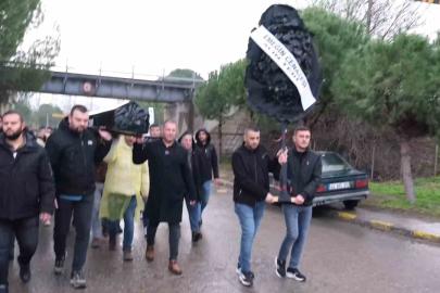 TORKU’ya siyah tabutlu eylem