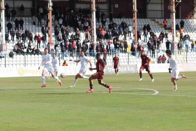 Trendyol 1. Lig: Bandırmaspor: 4 - Pendiksporspor: 1
