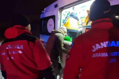 Tunceli’de kedinin tırmaladığı çocuk için ekipler seferber oldu