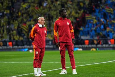 Turkcell Süper Kupa: Galatasaray: 0 - Fenerbahçe: 0 (Maç devam ediyor)